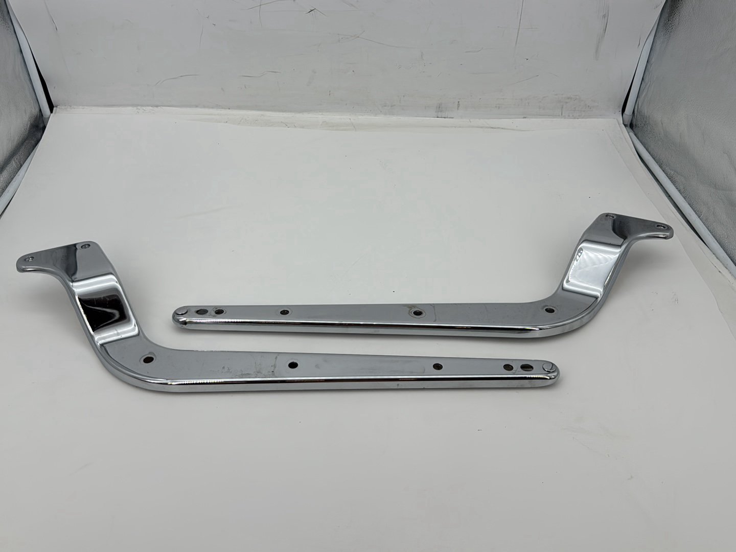 2007 Harley Softail Heritage Classic FLSTC OEM Left Right Saddlebag Fender Struts Brackets