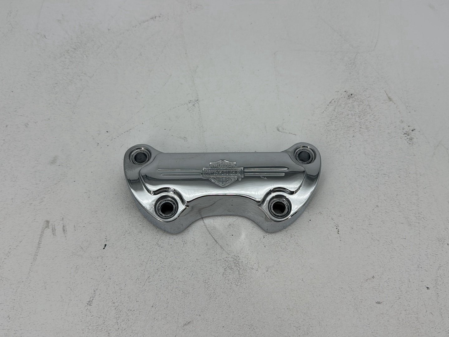 2004 Harley Softail FLSTC Heritage Classic OEM Front Handlebar Riser Top Clamp Chrome