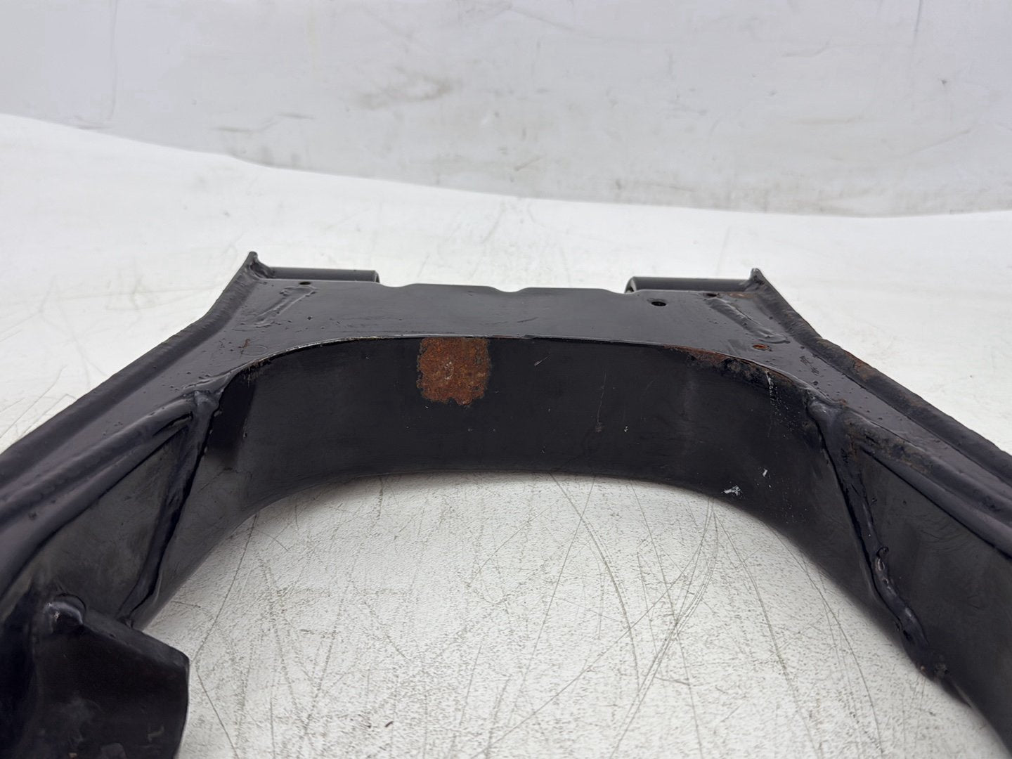 2004 Harley Road King Touring Custom FLHRSI OEM Rear Fork Swingarm Swing Arm