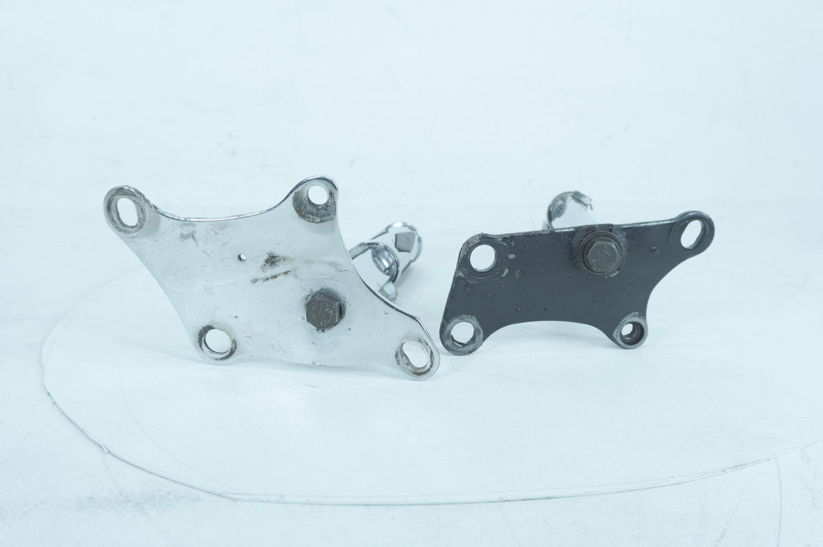 1986 Harley-Davidson Sportster XLH1100 Foot Pegs Left & Right 33048-72