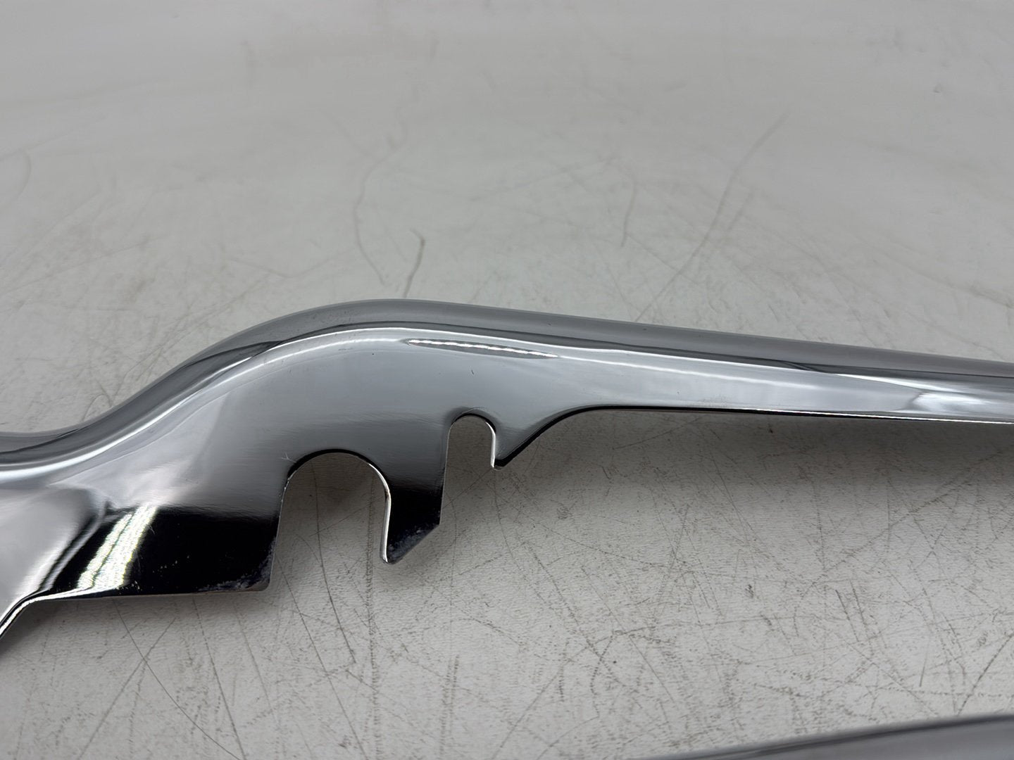 1995 Harley Touring FLHTCI Electra Glide Classic OEM Rear Left Right Fender Struts Bracket