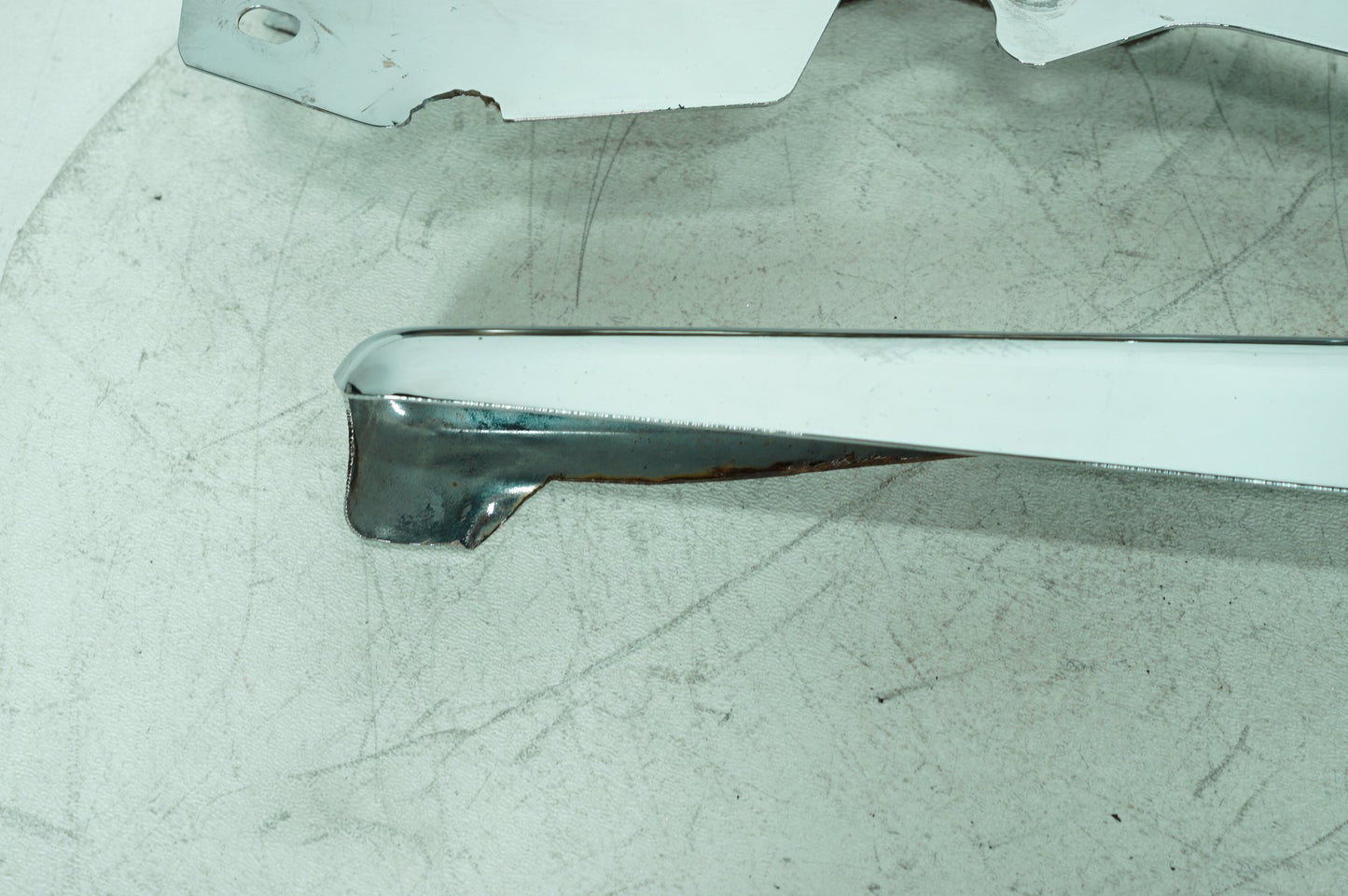 1999 - 2006 Harley-Davidson Touring Road King Police Rear Left Right Fender Struts Bracket 47502-97