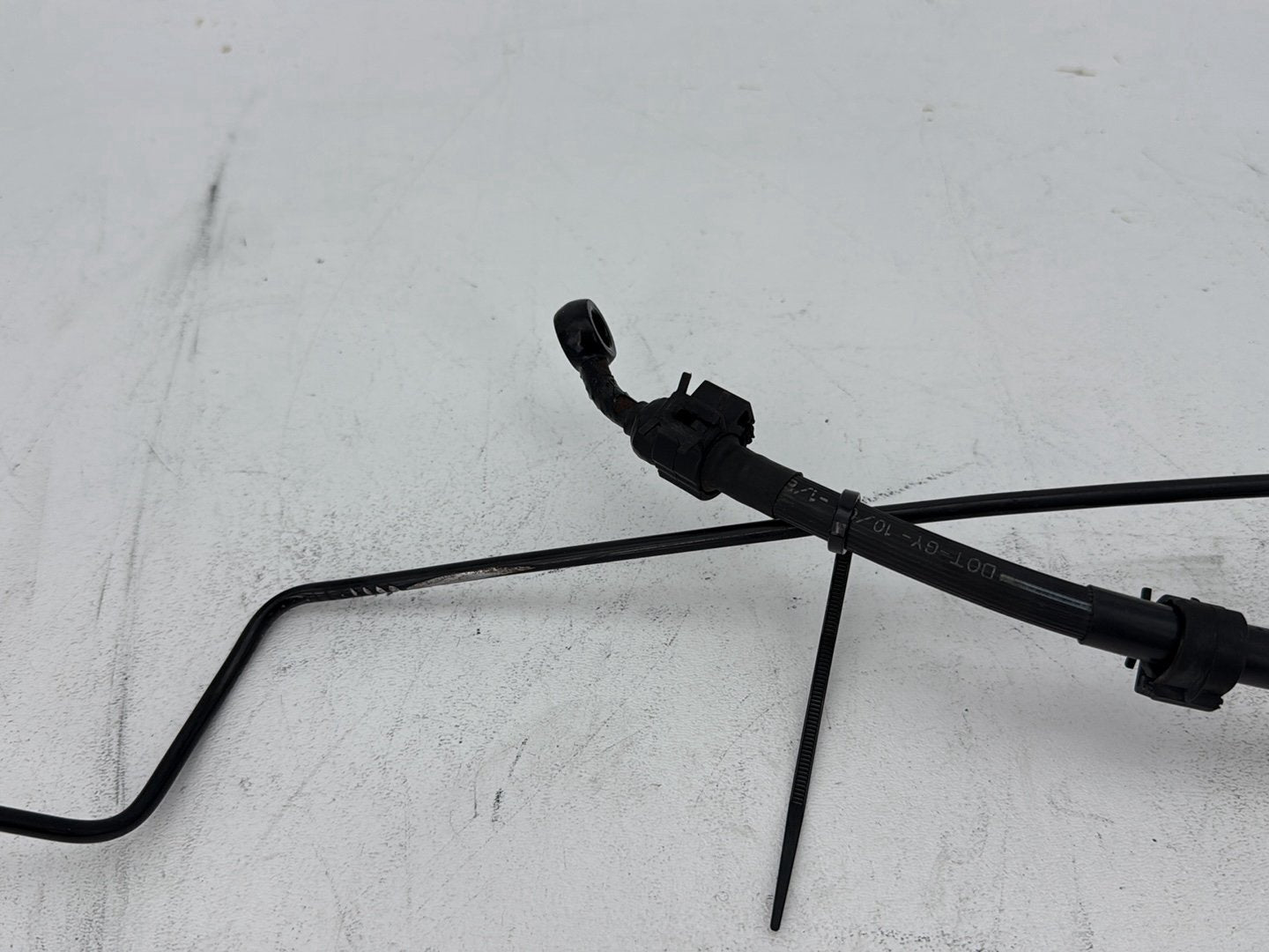2003 Harley Electra Glide Touring Ultra FLHTCUI OEM Rear Brake Hose Line Pipe