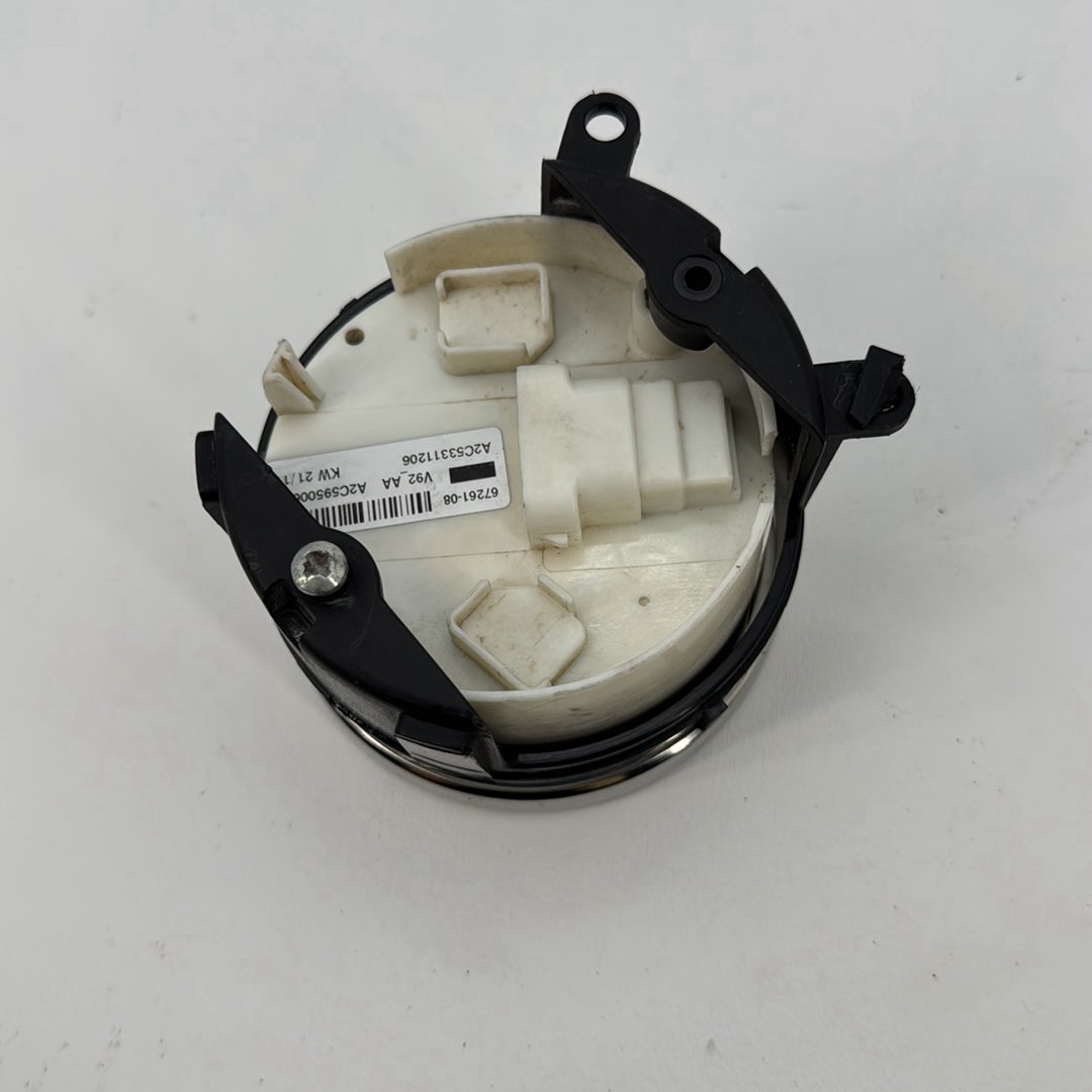 2008 - 2016 Harley-Davidson Touring Street Glide Speedo Speedometer Gauge Cluster  	67261-08