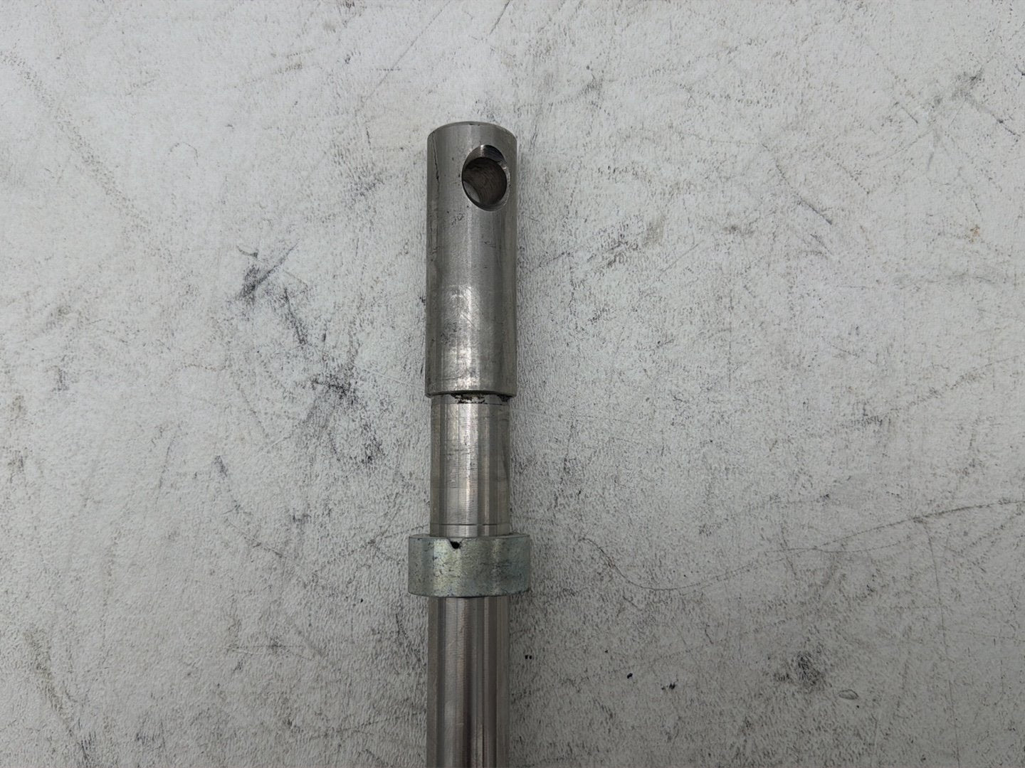 2006 Harley Sportster 1200 Custom XL1200C OEM Front Wheel Axle Bolt Shaft