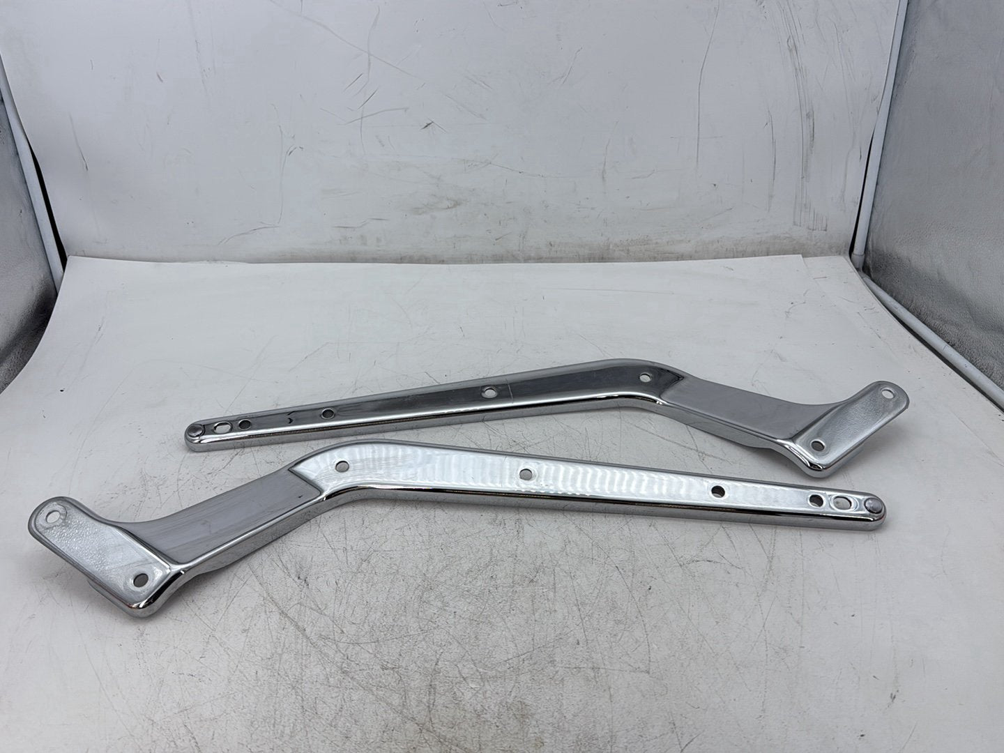 2013 Harley Heritage Softail Classic FLSTC OEM Rear Left Right Fender Struts Bracket