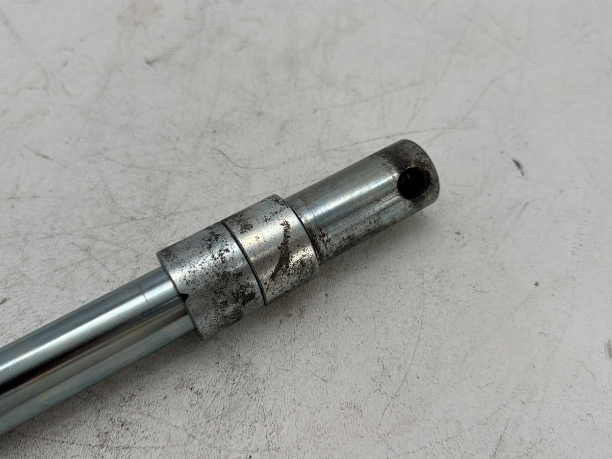 2006 Harley Street Glide Touring FLHXI OEM Front Wheel Axle Bolt Shaft