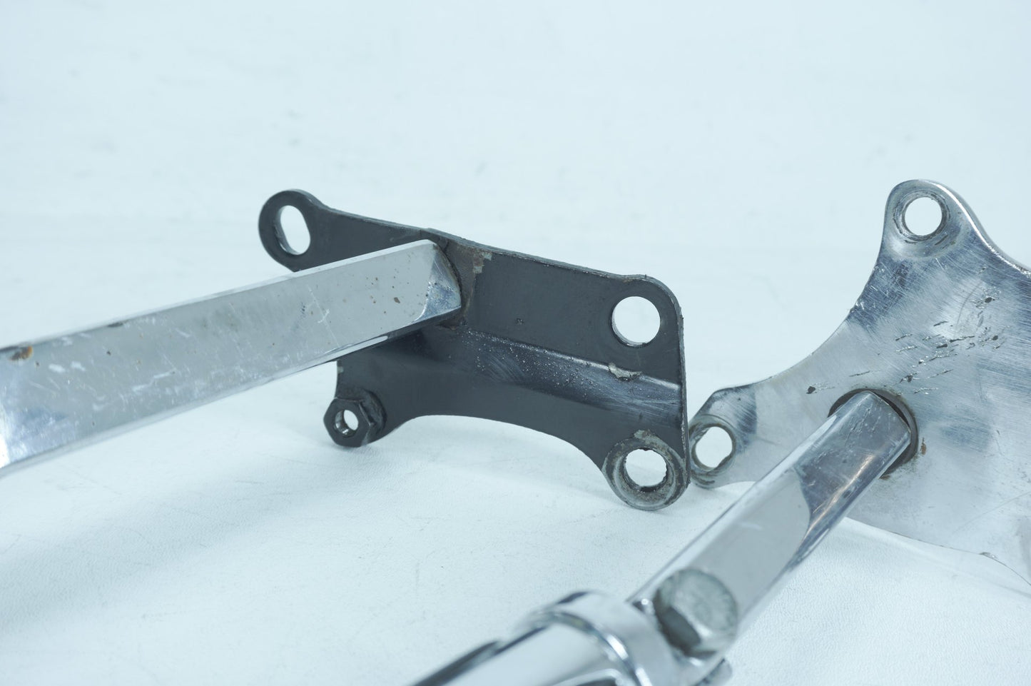 1984 - 1990 Harley-Davidson Sportster Limited Liberty Passenger Left & Right Foot Pegs 33048-72