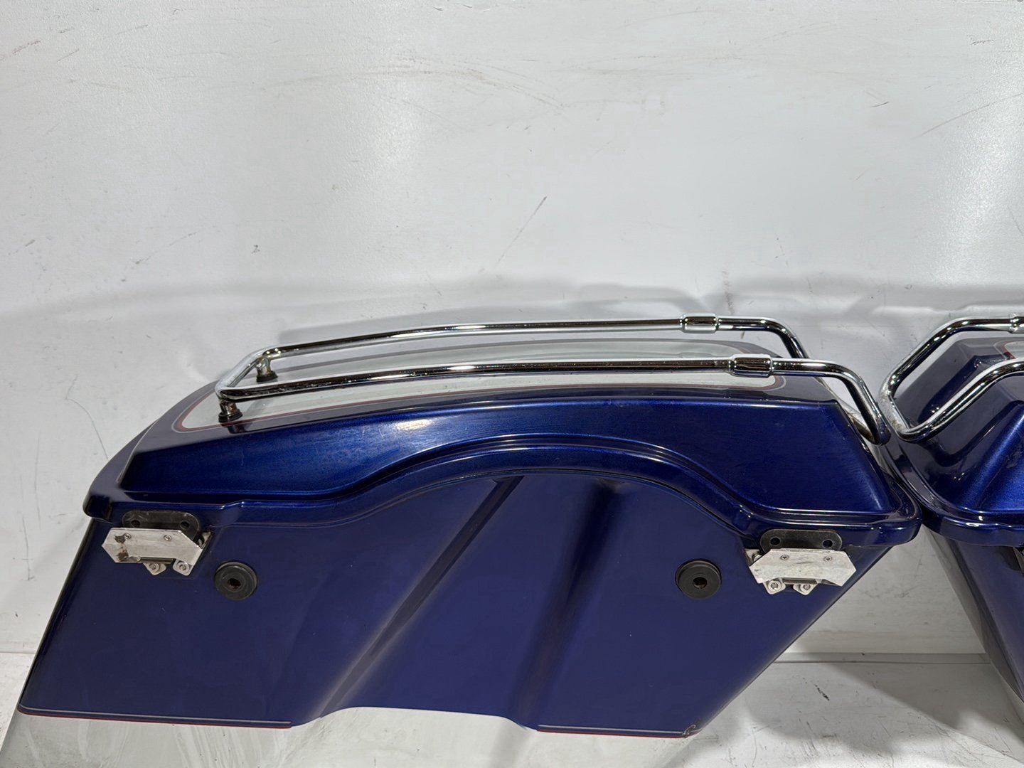 2006 Harley Touring FLHTCI Electra Glide Classic OEM Left Right Saddlebags Luggage NOKey