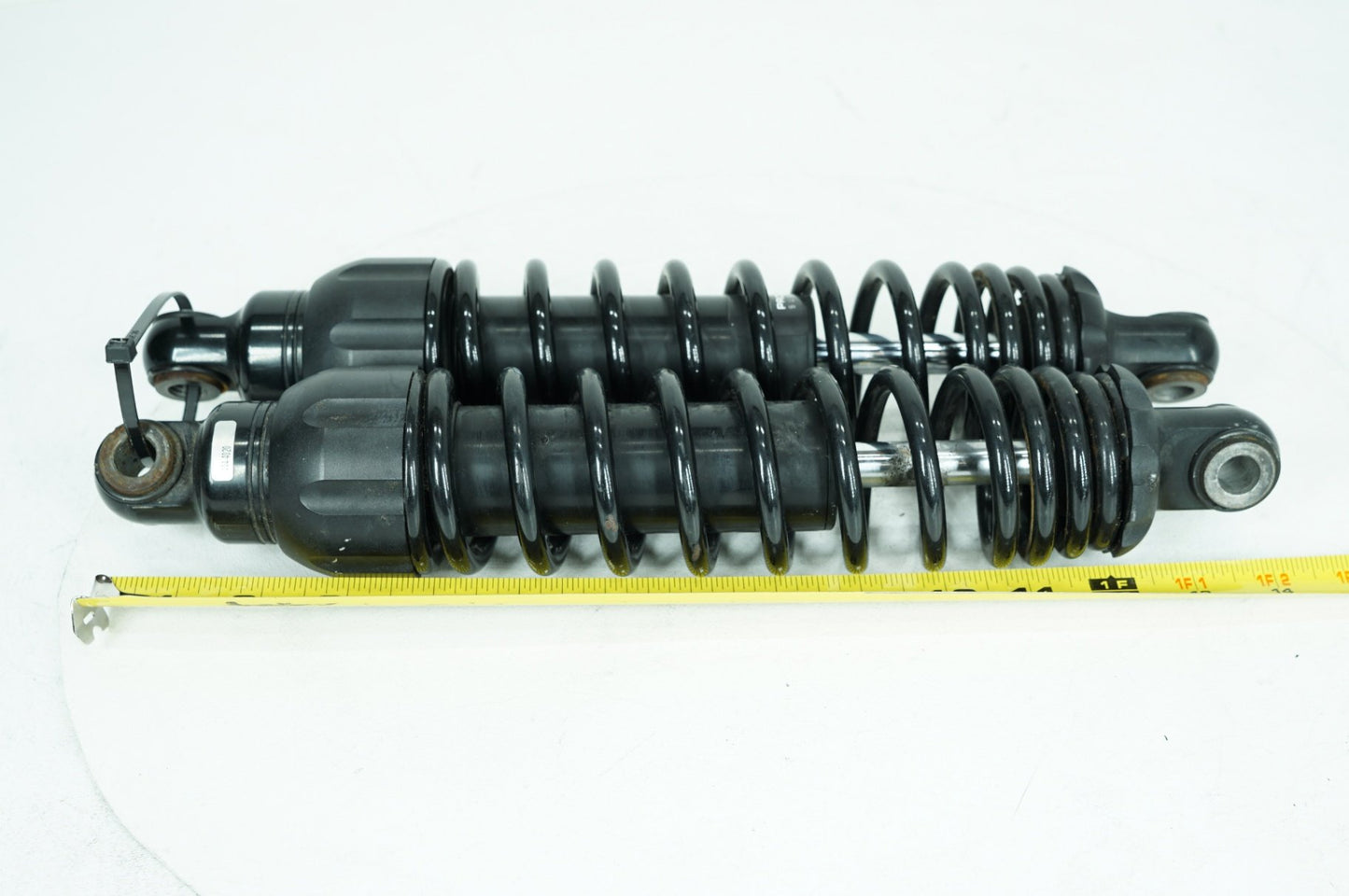 2008 - 2016 Harley-Davidson Touring Electra Glide Ultra Rear Left Right Shock Absorbers Progressive Suspension