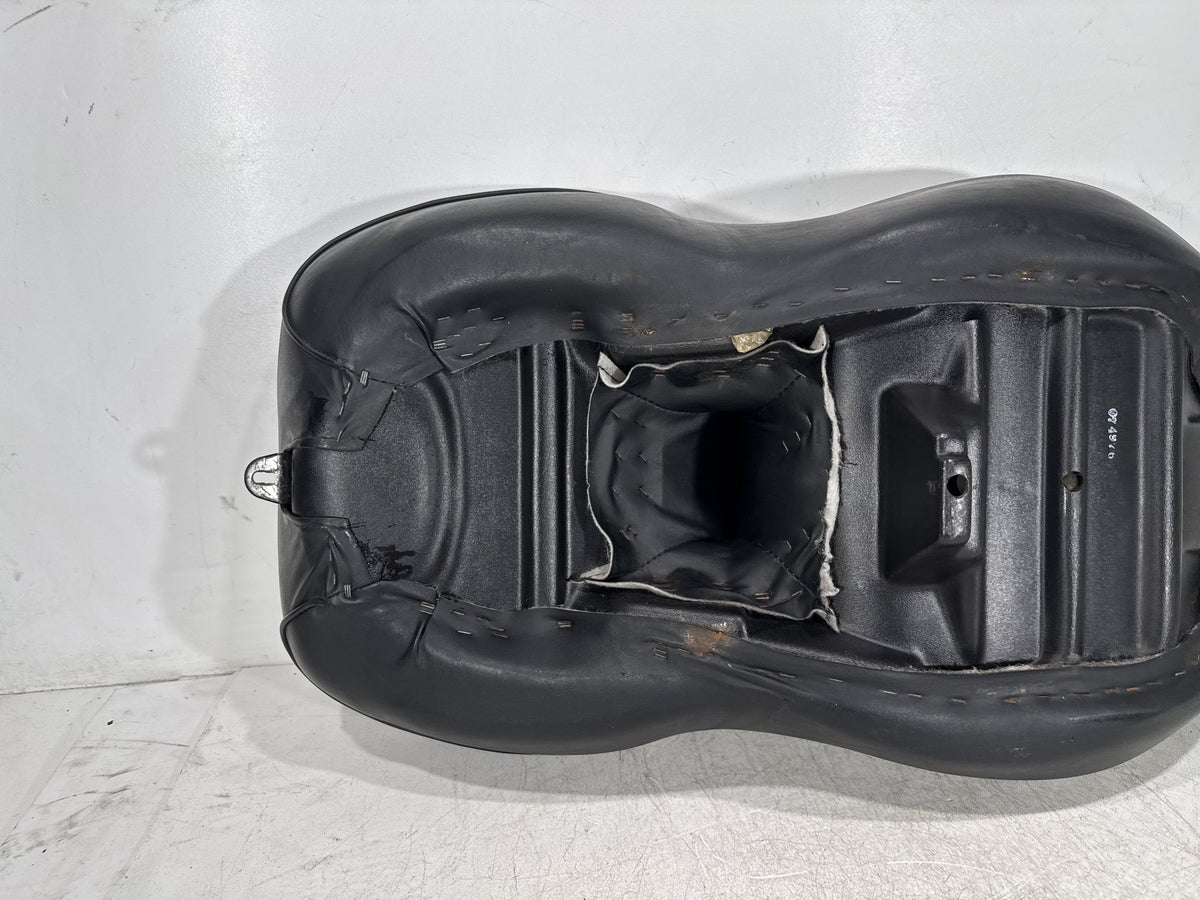 1995 Harley Electra Glide Touring FLHT OEM Passenger Rider Driver Seat Saddle