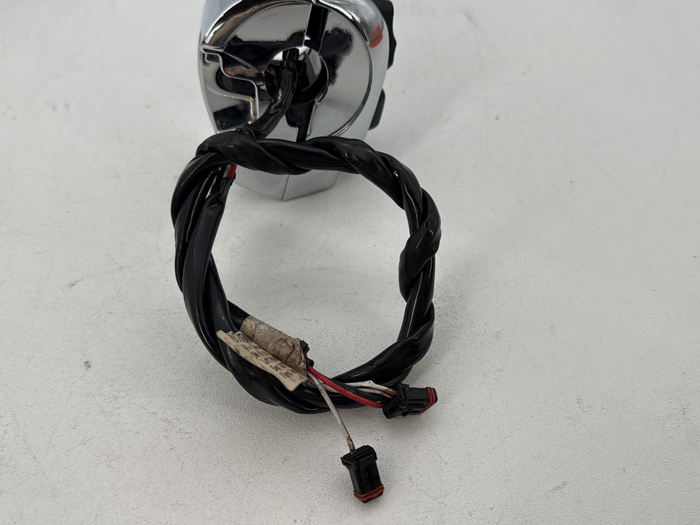 2014 Harley Electra Glide Touring CVO Screamin Eagle OEM Right Engine Start Kill Switches Controls