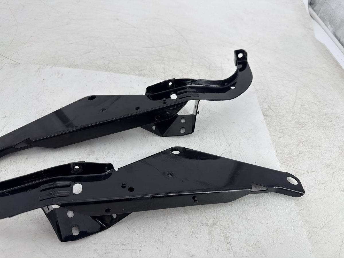 2013 Harley Street Glide Touring FLHX OEM Right Left Fairing Support Brackets