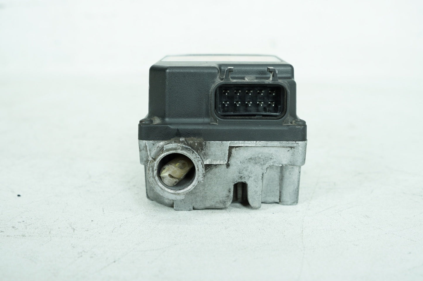 1999 - 2006 Harley-Davidson Touring Electra Glide Ultra Cruise Control Actuator 70955-98A 70955-98A
