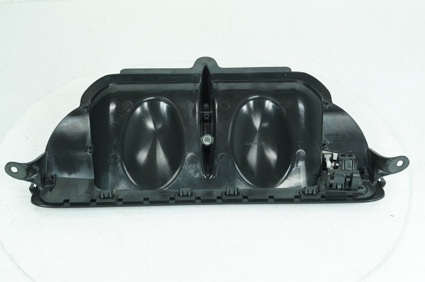 2008 - 2016 Harley-Davidson Touring Electra Glide Ultra Front Inner Fairing Air Duct Vent 29200003