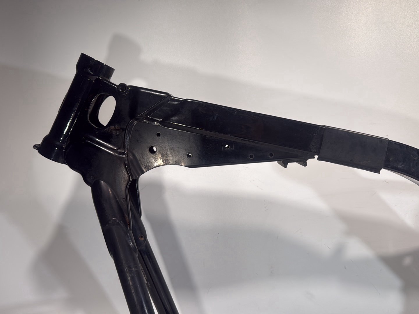 1999 - 2006 Harley-Davidson Dyna Super Glide Body Main Frame Chassis CLN CLR 47463-06BHP