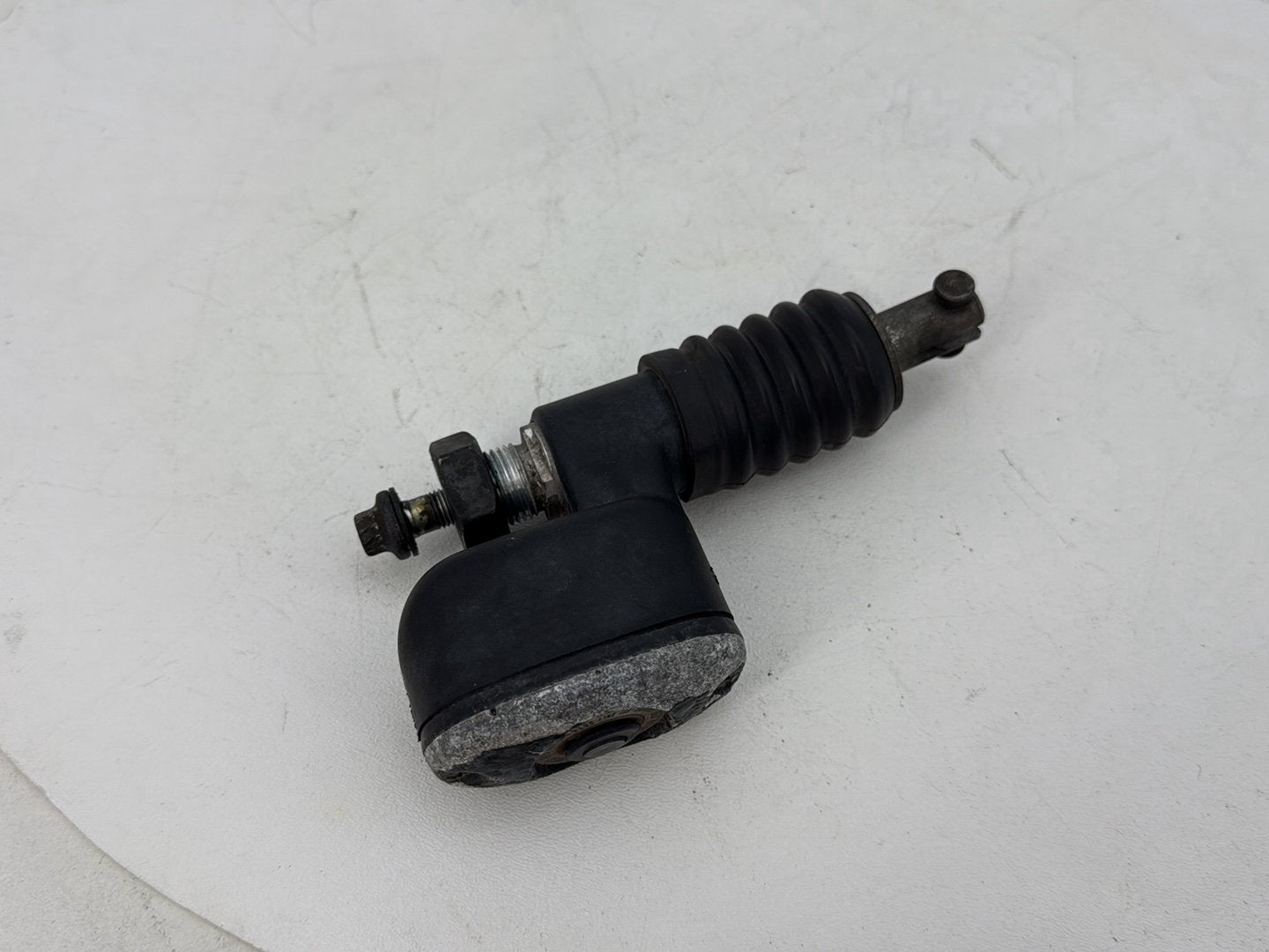 2005 Harley Road Glide Touring FLTRI OEM Rear Brake Master Cylinder Reservoir