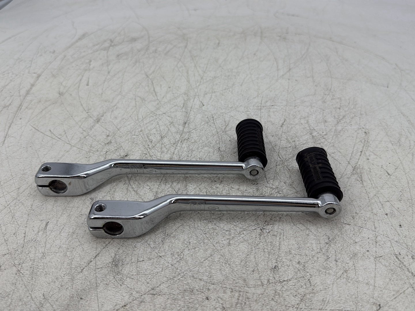 2006 Harley Road King Touring FLHRCI Classic OEM Gear Shifter Lever Pedal Pedals