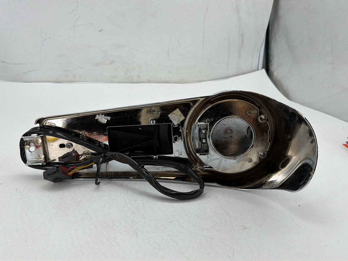 05 Harley Electra Touring Ultra Fuel Gas Tank Dash Console NOKey WILLIE G SKULL