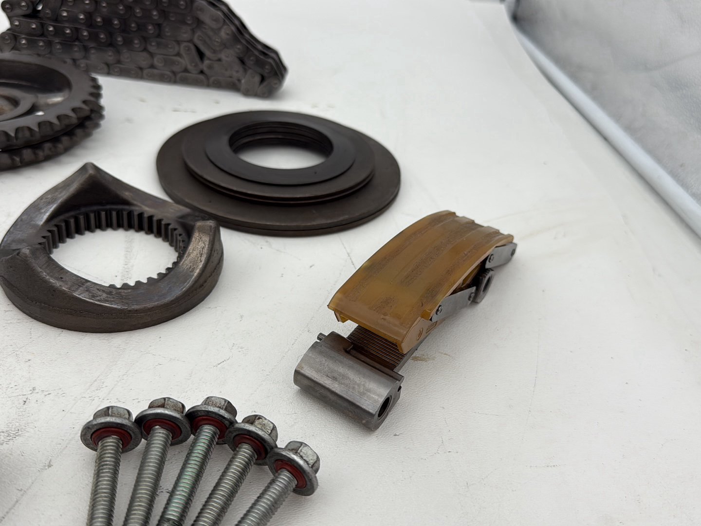 2011 Harley Electra Glide Ultra FLHTK OEM Clutch Basket Chain Tensioner Kit