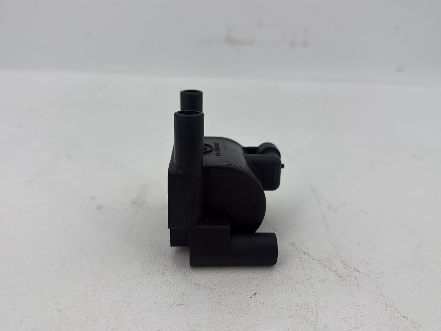 2007 - 2011 Harley-Davidson Touring Street Glide Ignition Coil Spark Igniter 	31696-07A