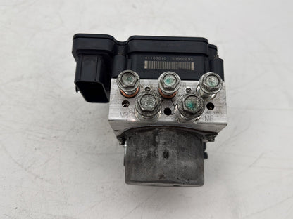 2015 Harley Touring FLHXS Street Glide OEM ABS Brake Pump & Control Module
