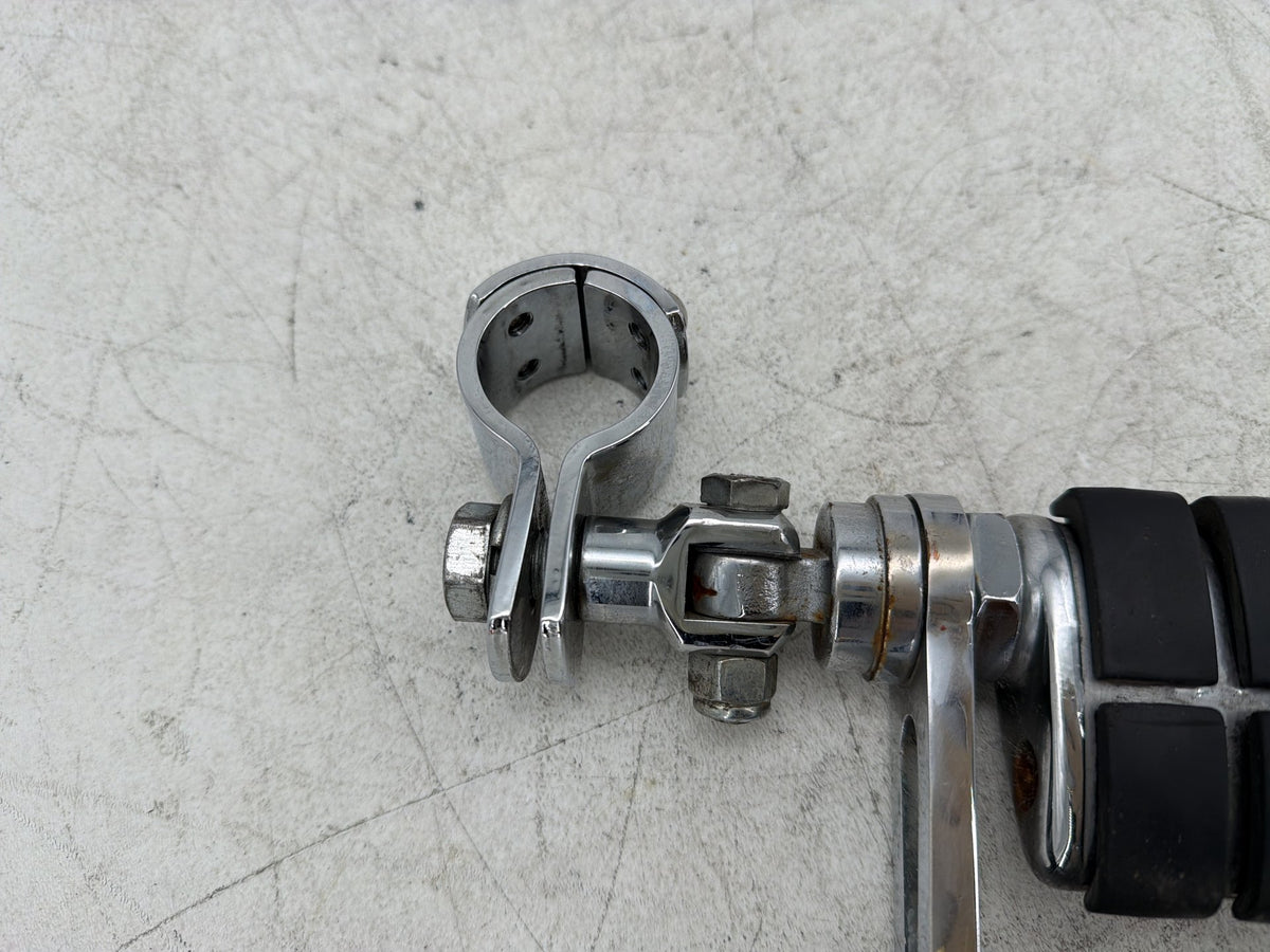 2010 Harley Electra Glide Touring Ultra OEM Front Right Left Highway Foot Pegs