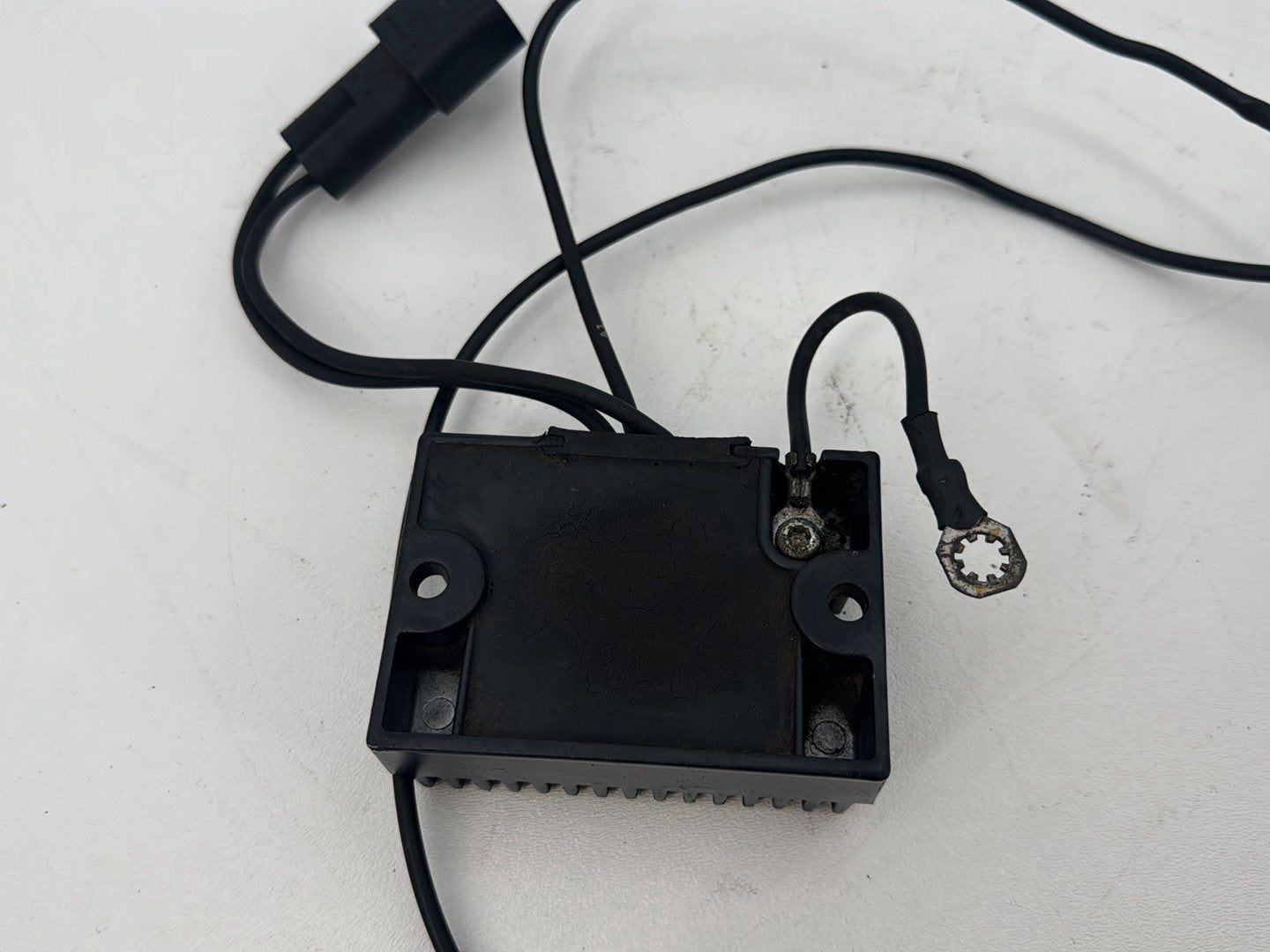 1999 - 2006 Harley-Davidson Dyna Low Rider Voltage Regulator Rectifier