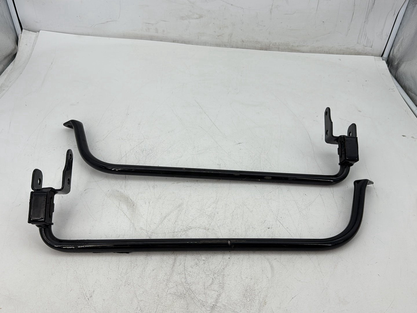 2017 Harley Road Glide Touring FLTRXS OEM Rear Left Right Saddlebag Guard Rails Bar