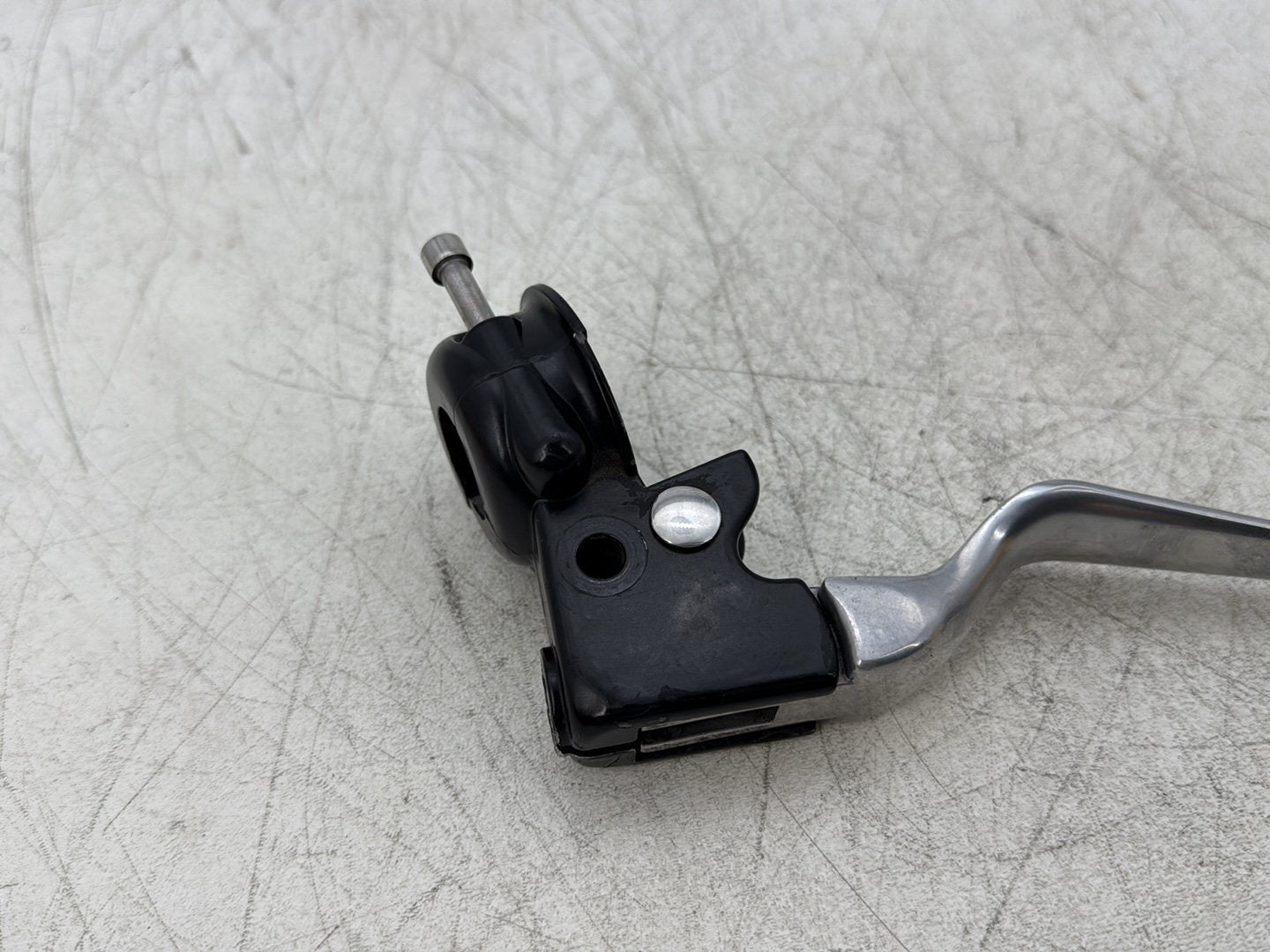 1998 Harley Touring FLHTCUI Electra Glide Ultra OEM Front Left Hand Clutch Control Lever