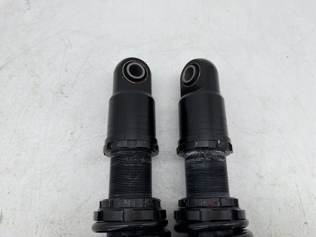 10 Harley Street Glide Touring FLHX Rear Left Right Shock Absorbers Low 12"