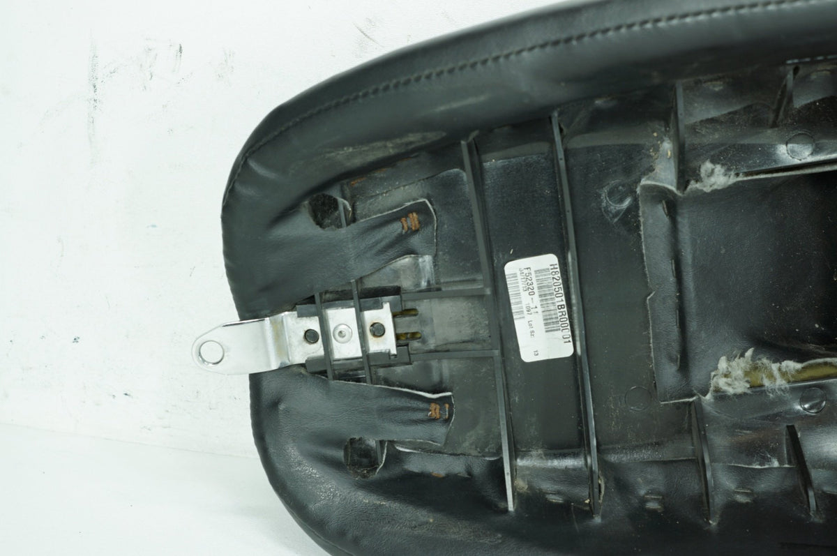 2008 - 2016 Harley-Davidson Touring Street Glide Passenger Rider Driver Seat Saddle 52329-11