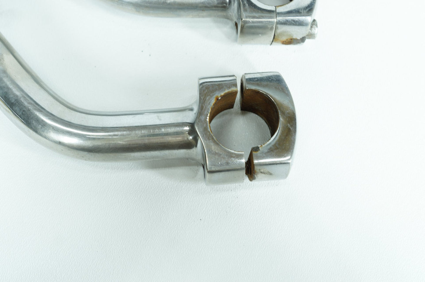 1984 - 1998 Harley-Davidson Softail Heritage Front Handlebar Risers Riser 56541-86A