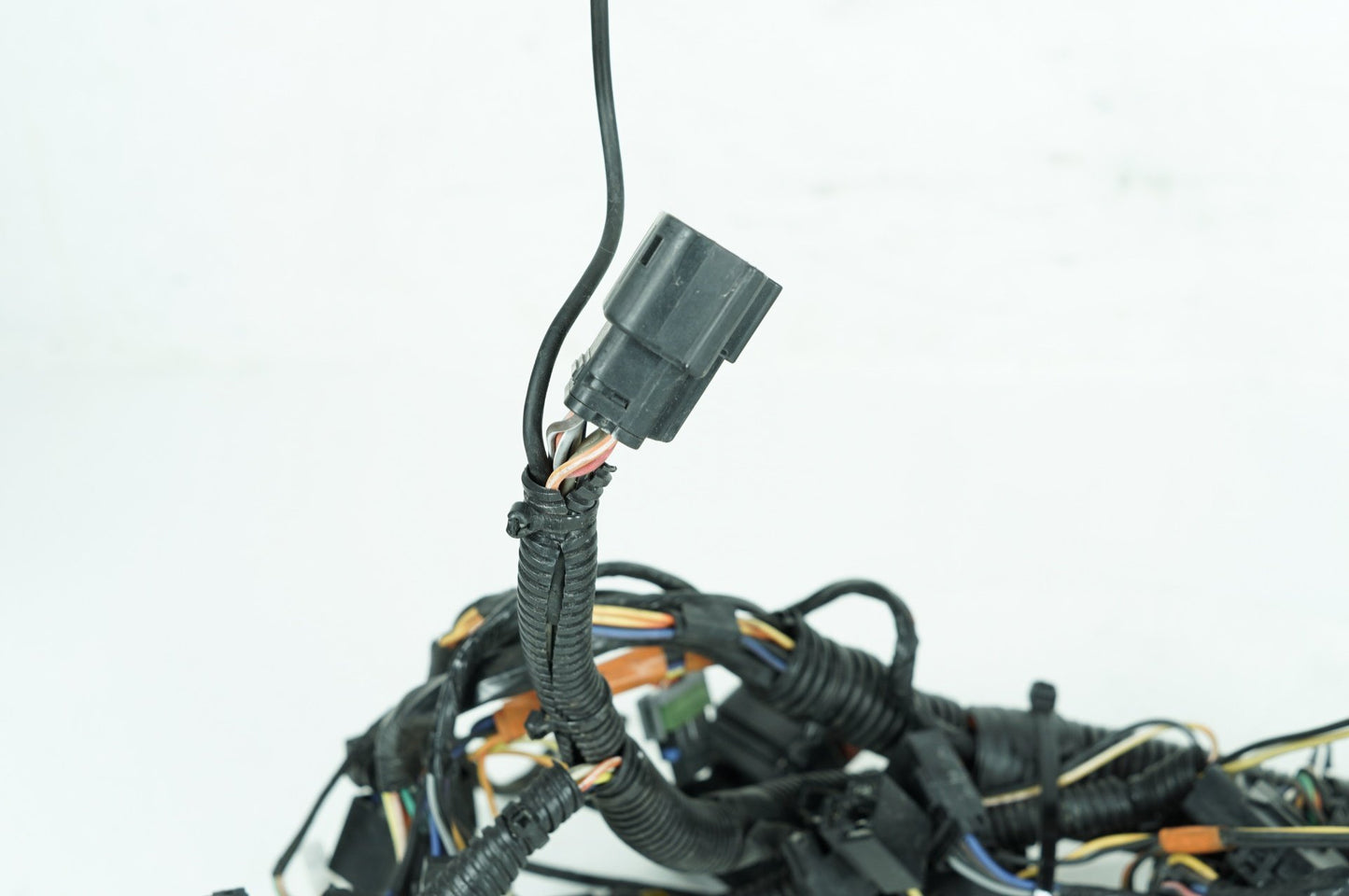 2007 - 2012 Harley-Davidson Touring Electra Glide Front Sub Wiring Harness Loom Interconnect 70232-07