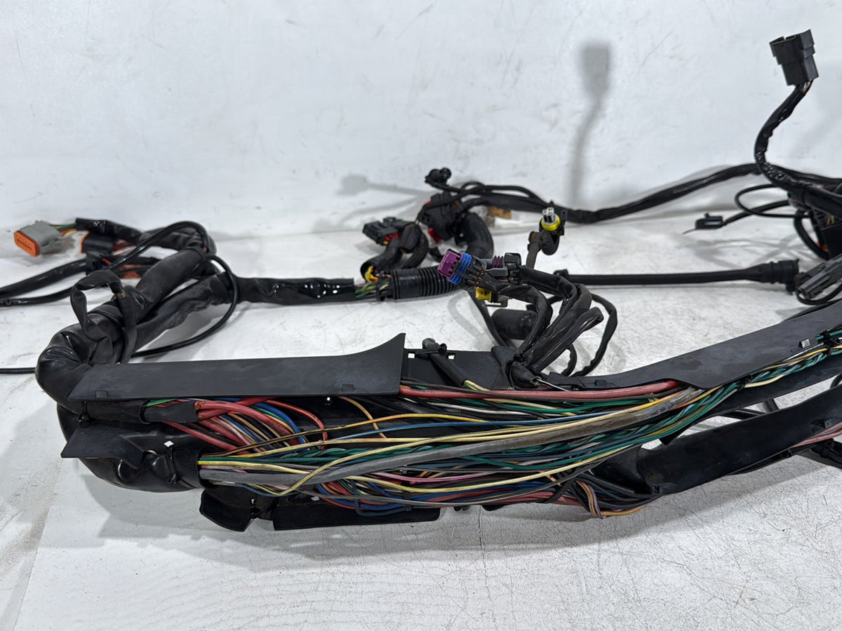 2006 Harley Electra Glide Touring Ultra FLHTCUI OEM Main Wire Wiring Harness Loom