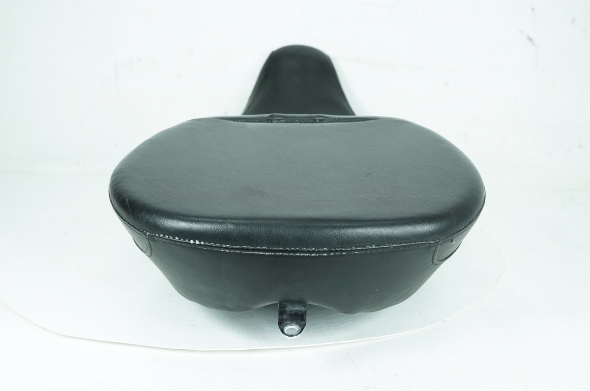 2013 Harley Touring FLHX Street Glide OEM Passenger Rider Driver Seat Saddle