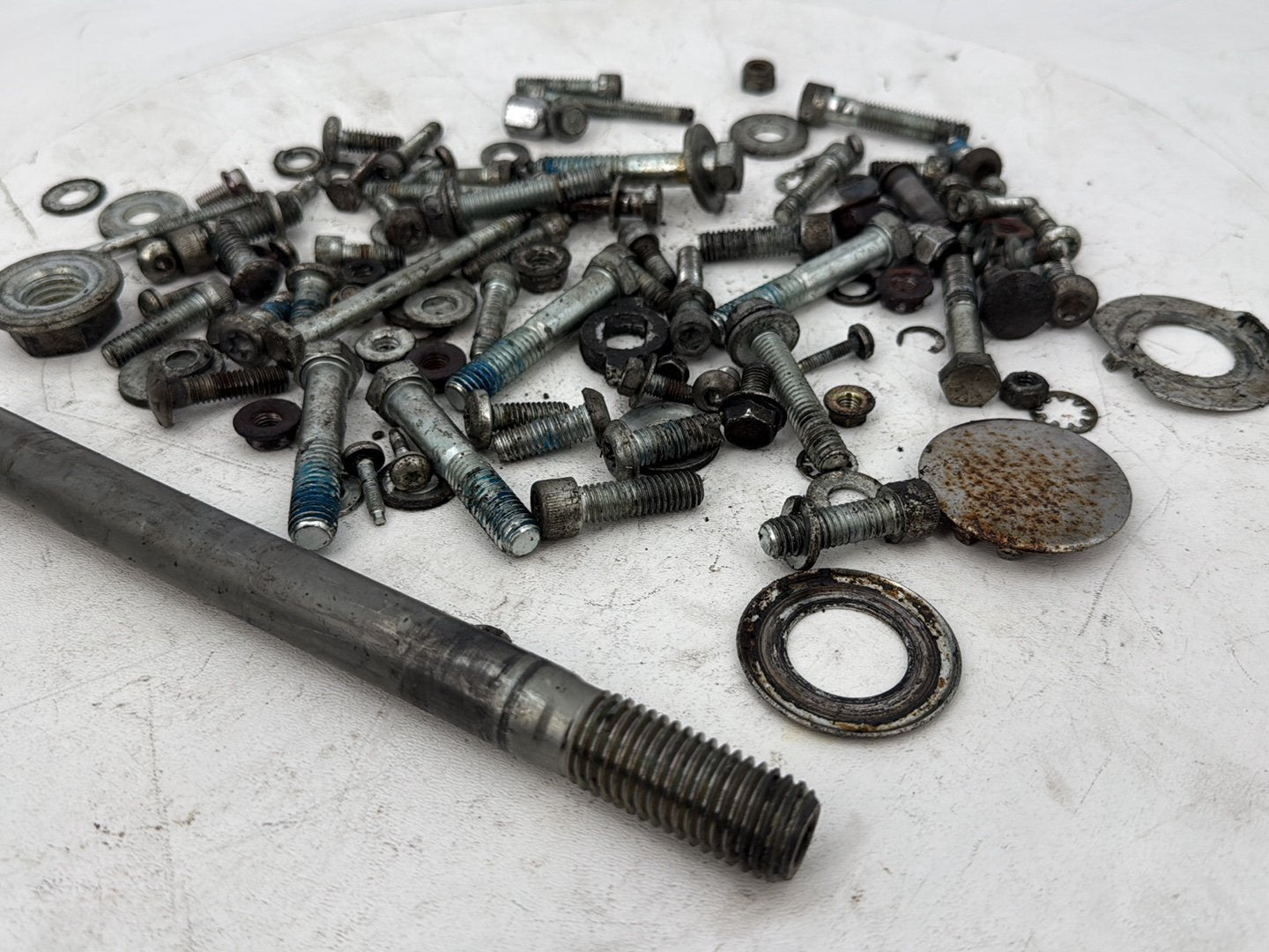1999 - 2006 Harley-Davidson Dyna Super Glide Hardware Bolts Nuts & Brackets