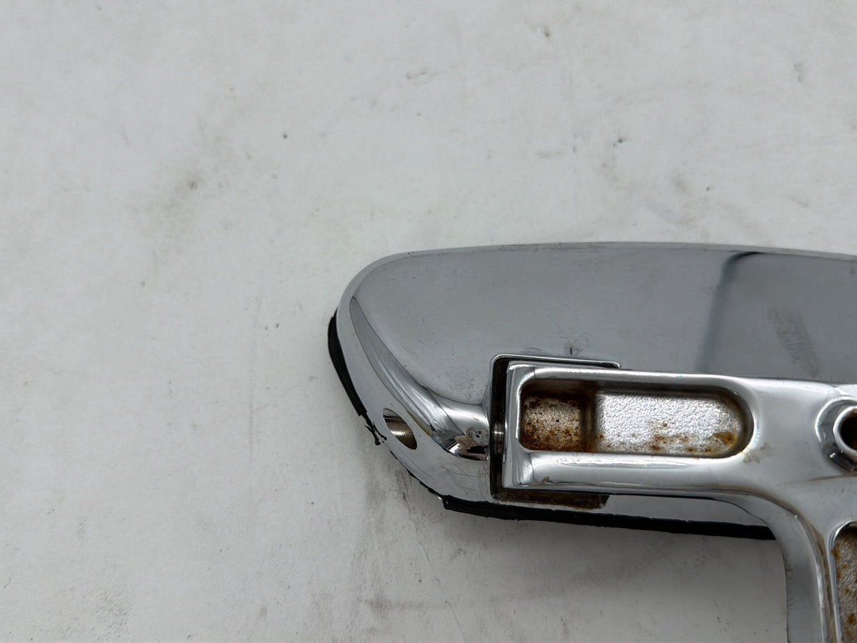 2007 Harley Street Glide Touring FLHX OEM 1 Passenger Floorboard Foot Rest