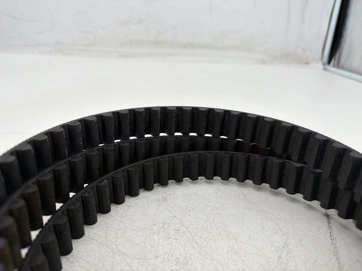 2010 Harley Street Glide Touring FLHX OEM Rear Drive Belt 40024-09 140T 1"