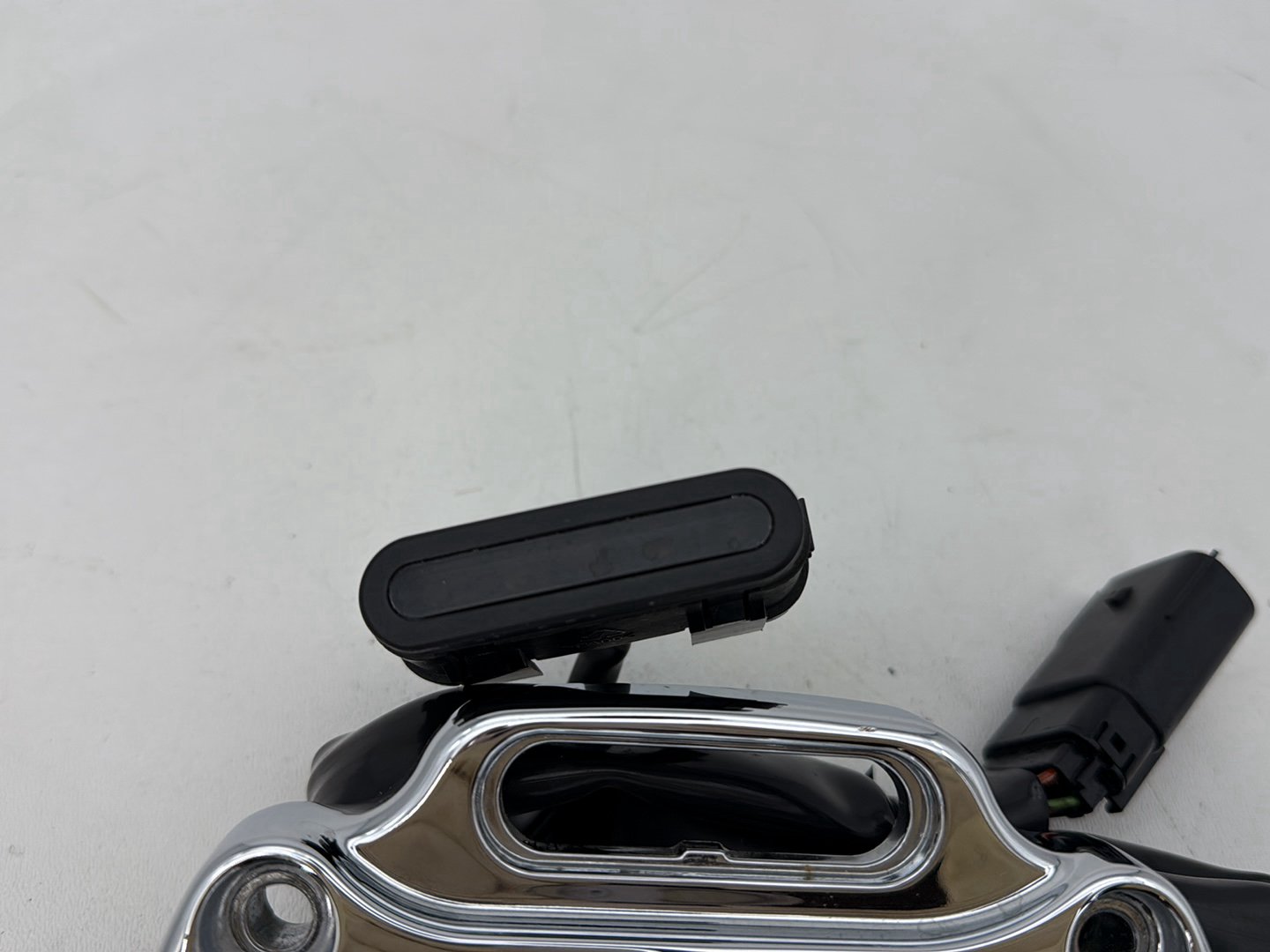 2004 - 2013 Harley-Davidson Sportster 883 Custom Speedo Speedometer Gauge Cluster 67436-04A
