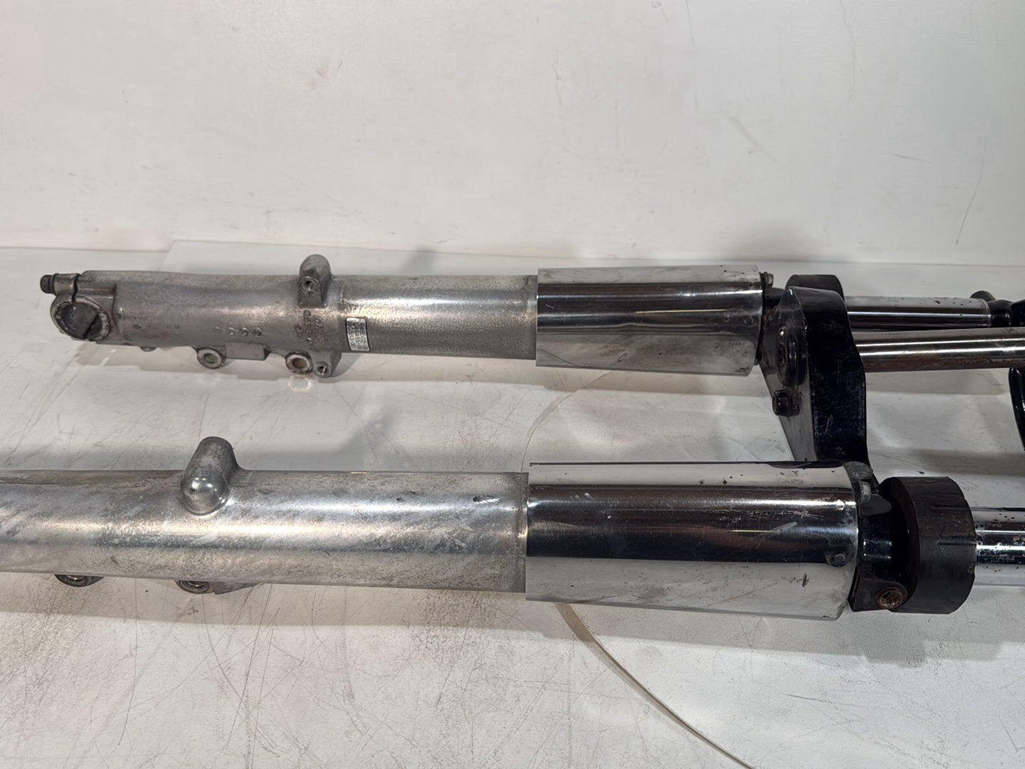 2007 - 2012 Harley-Davidson Touring Street Glide Front Triple Tree Set & LH RH Fork Legs Sliders