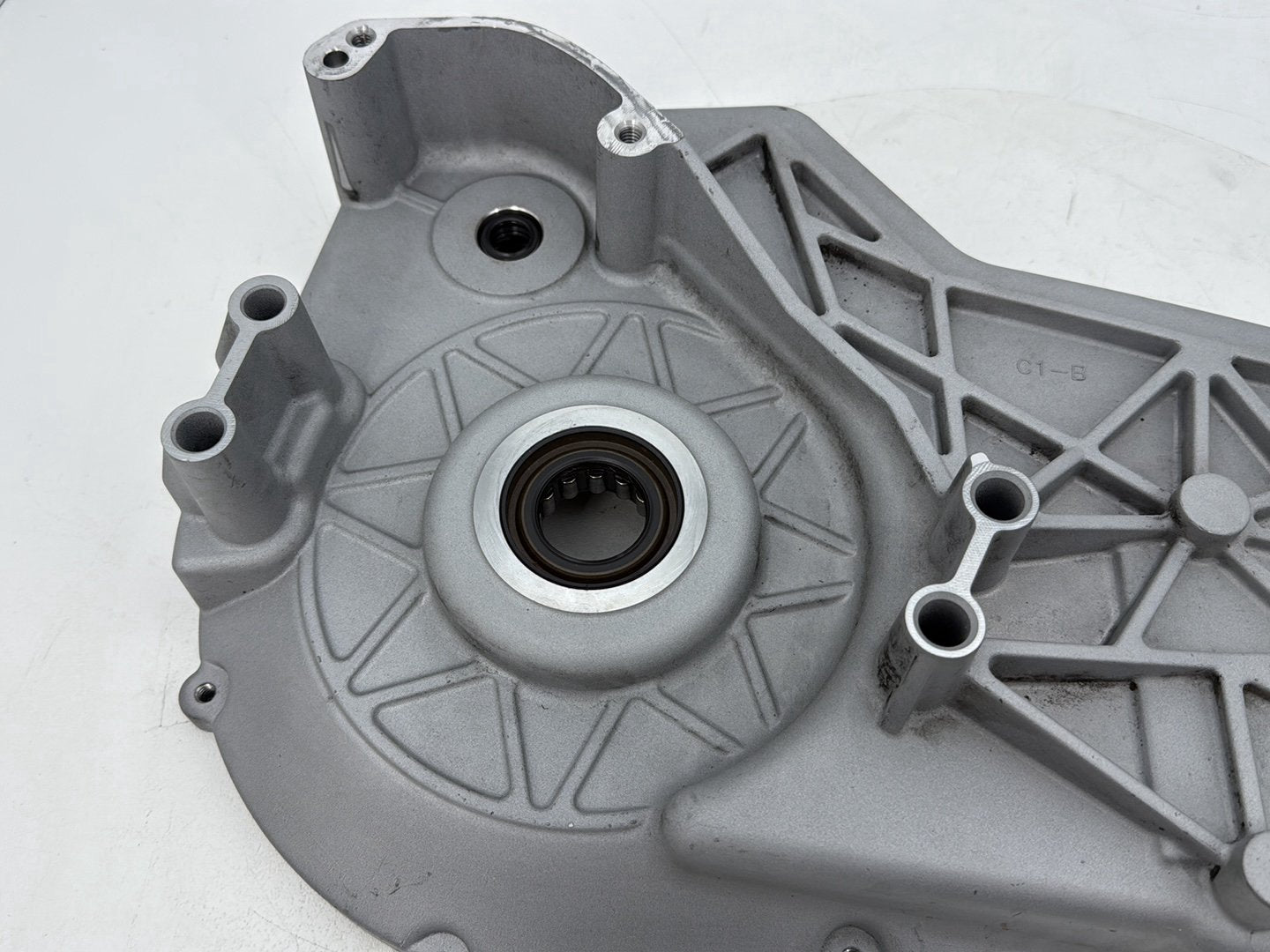 1999 - 2006 Harley-Davidson Softail Heritage Inner Primary Clutch Cover 60620-94B