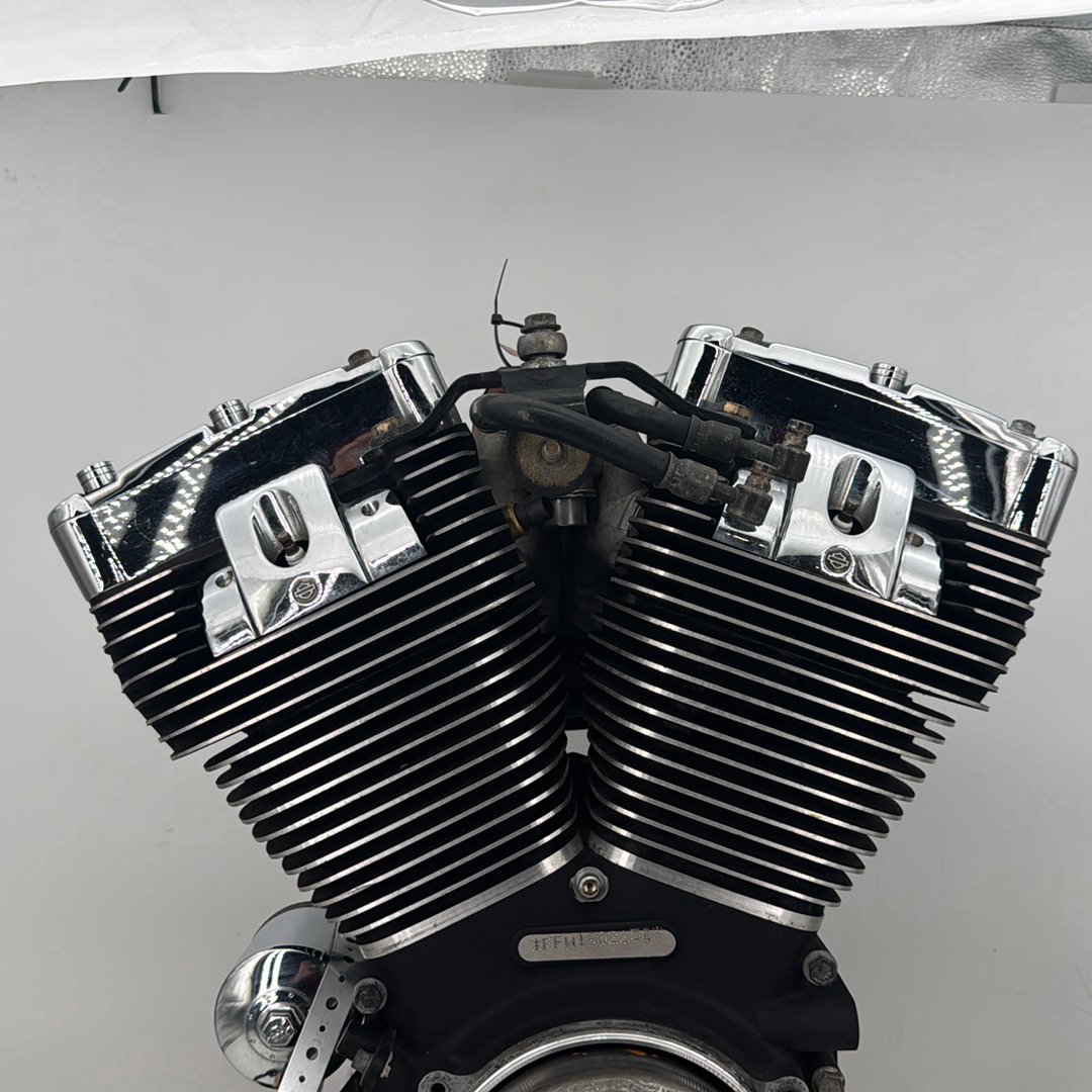 1999 - 2006 Harley-Davidson Touring Electra Glide Classic EFI Twin Cam 88 Engine Motor 16180-01