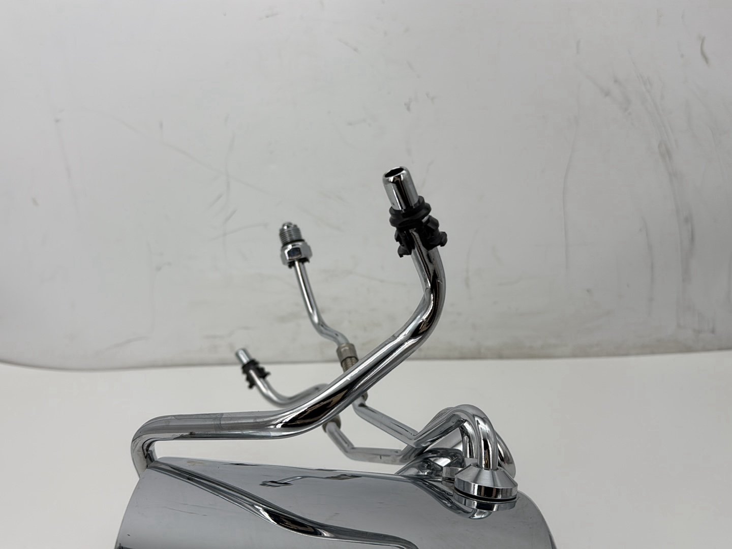 2008 Harley Softail Deluxe FLSTN OEM Oil Tank Reservoir Bottle Canister & Dipstick