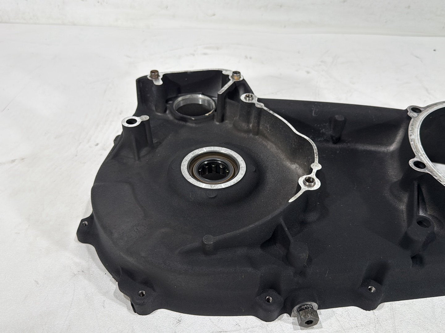 2010 Harley Street Glide Touring FLHX OEM Inner Primary Clutch Cover