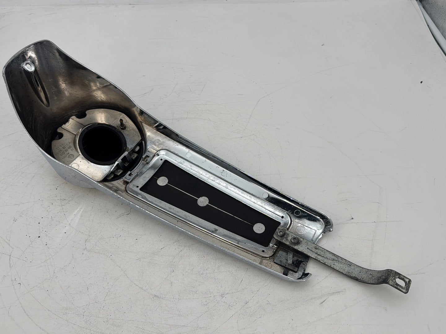 08 Harley Touring Electra Glide Fuel Gas Tank Dash Console CNC Arlen Ness NOKey