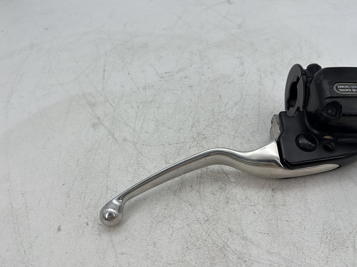 2018 Harley Electra Glide Touring Ultra Front Right Brake Lever Master Cylinder