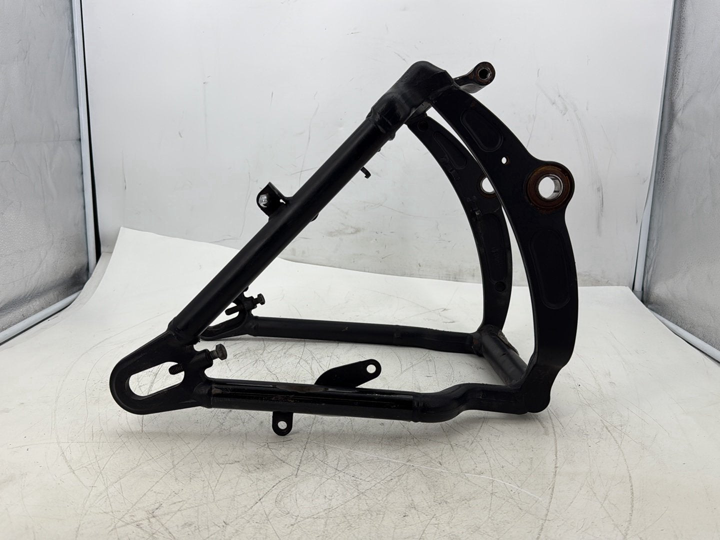 2011 Harley Softail FLSTFB Fat Boy OEM Rear Fork Swingarm Swing Arm