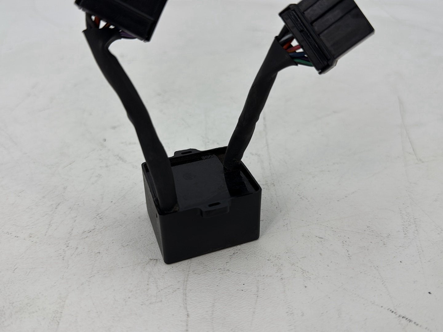 1999 - 2006 Harley-Davidson Touring CVO Screamin Eagle Road King Tail Turn Signal Light Converter Module  68278-07