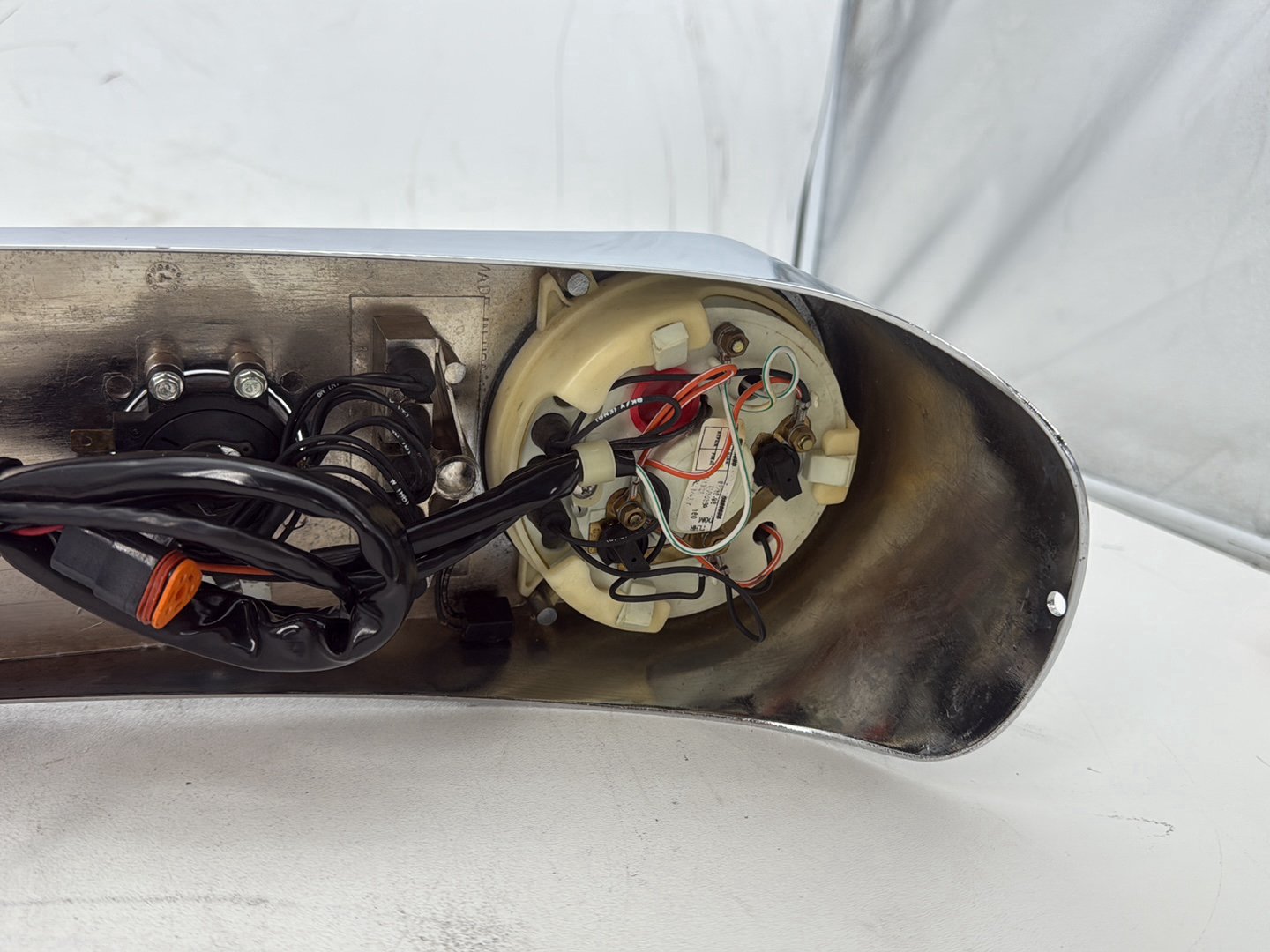 1998 Harley Road King Touring FLHRCI Classic OEM Fuel Tank Dash Console Speedometer NOKey